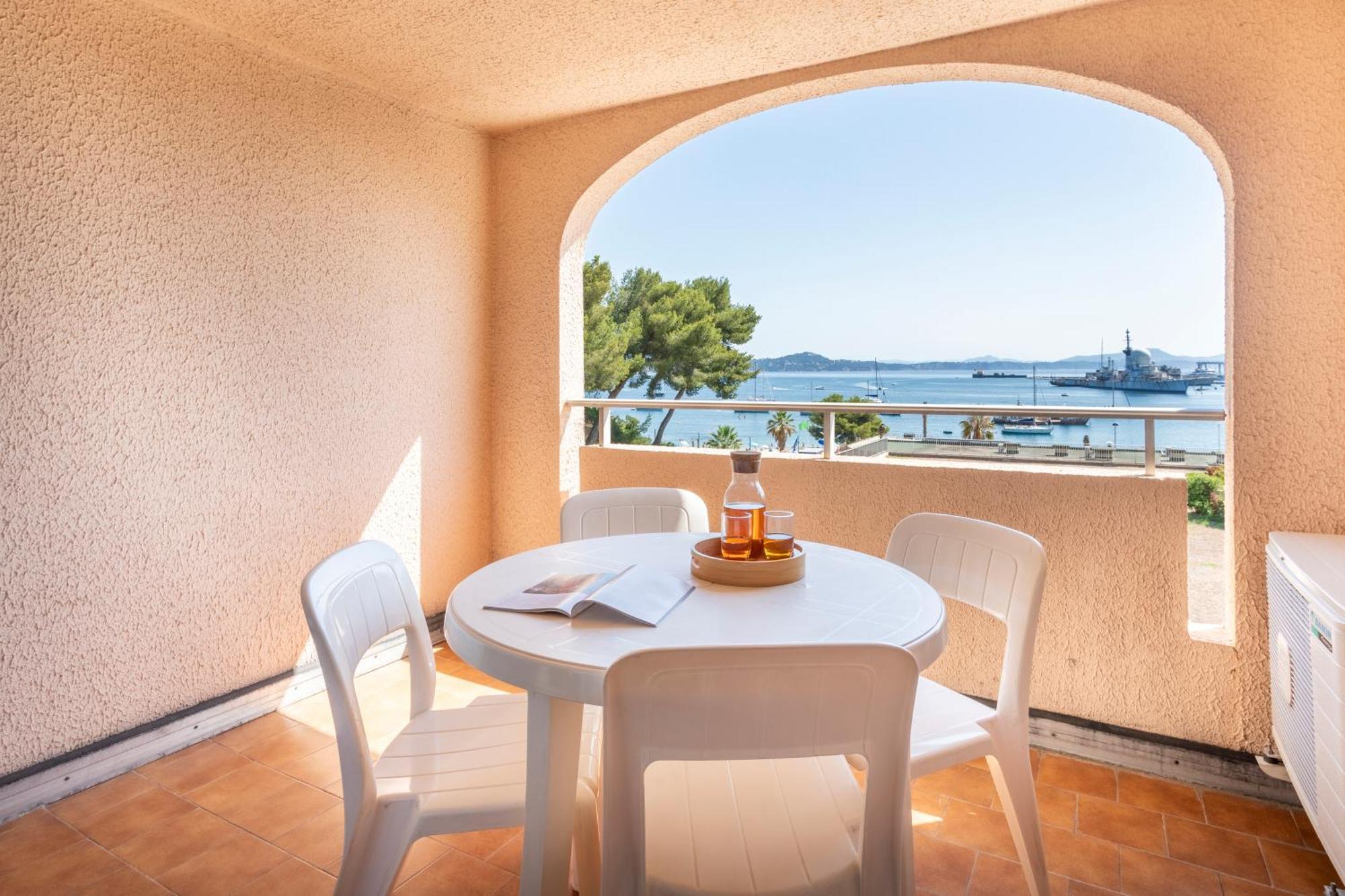 سانت-ماندرييه-سور-مير Residence Pierre & Vacances Les Jardins De La Cote D'Azur المظهر الخارجي الصورة